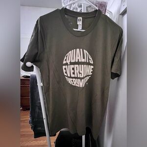 NWOT - Equality Everyone Everywhere T-Shirt - size M - Olive green